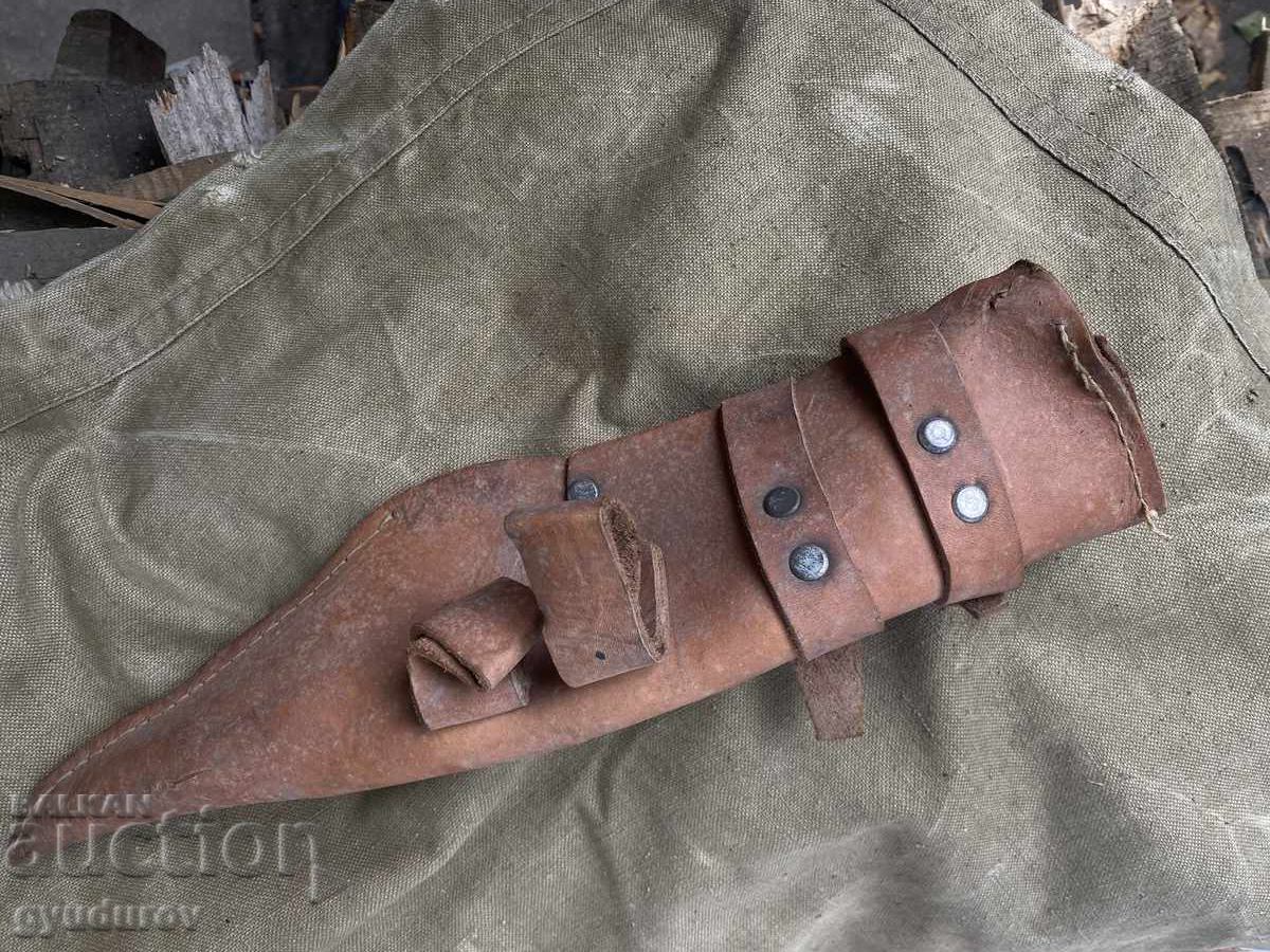 Носач-кирка с цена 7.00 лв. | € 3.58 Носач-кирка с цена 7.00 лв. | € 3.58