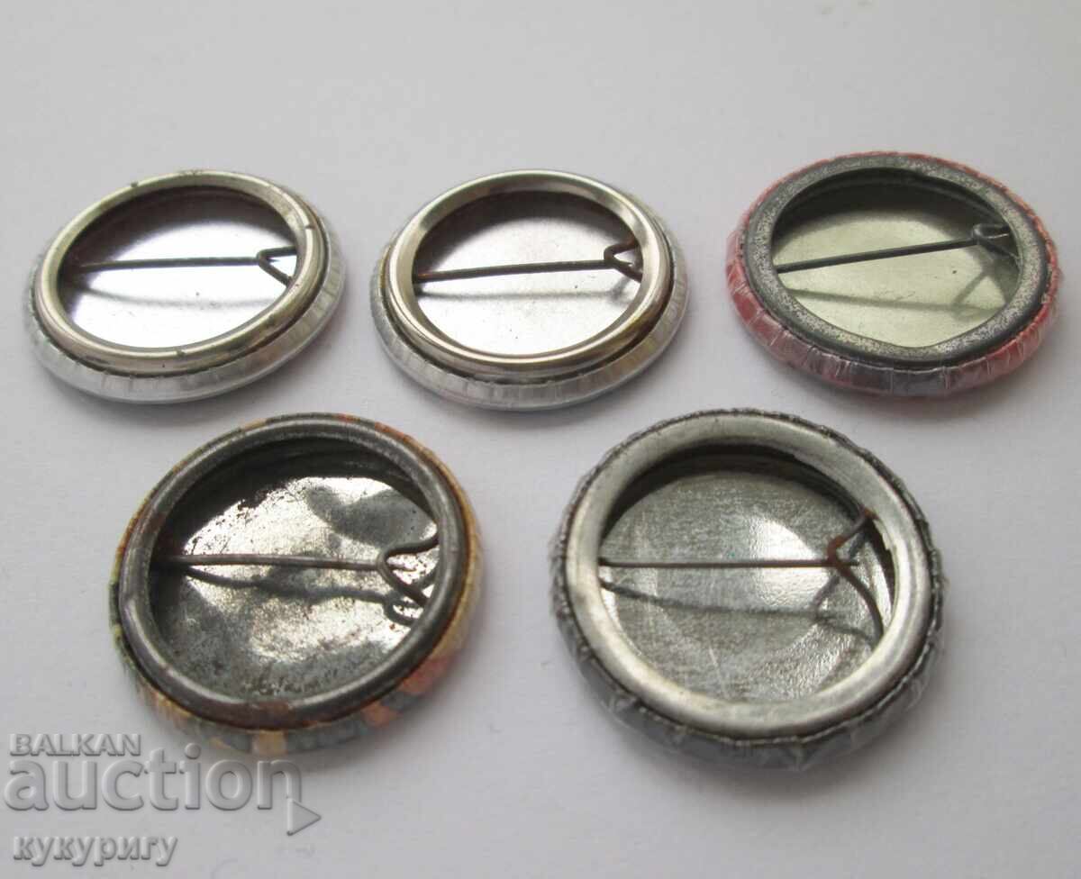 Auction  Lot of old heavy metal badges, caps Metallica and Slayer