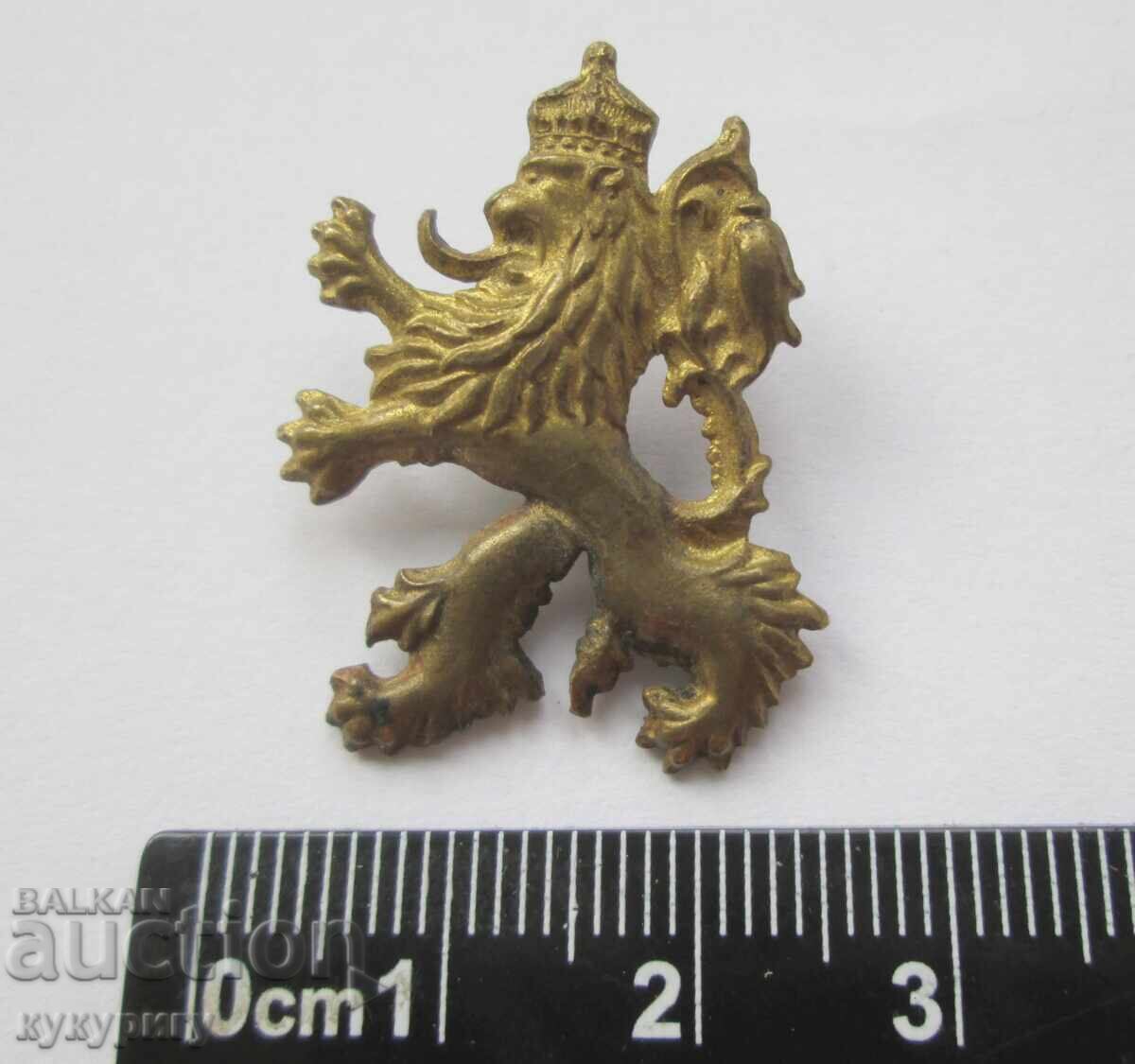 Auction  Old Imperial Cockade for Uniform lion cub with crown