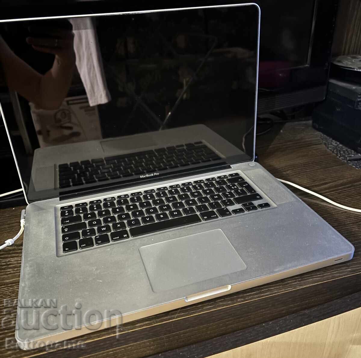 BZTS Apple MacBook Pro high sierra cu preț 22.90 BGN | € 11.71