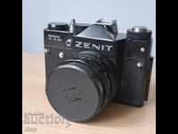 Aparat foto Zenit TTL cu obiectiv Helios, funcționează