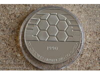 1990 - 25 лева Футбол. Първоначална цена само материал.