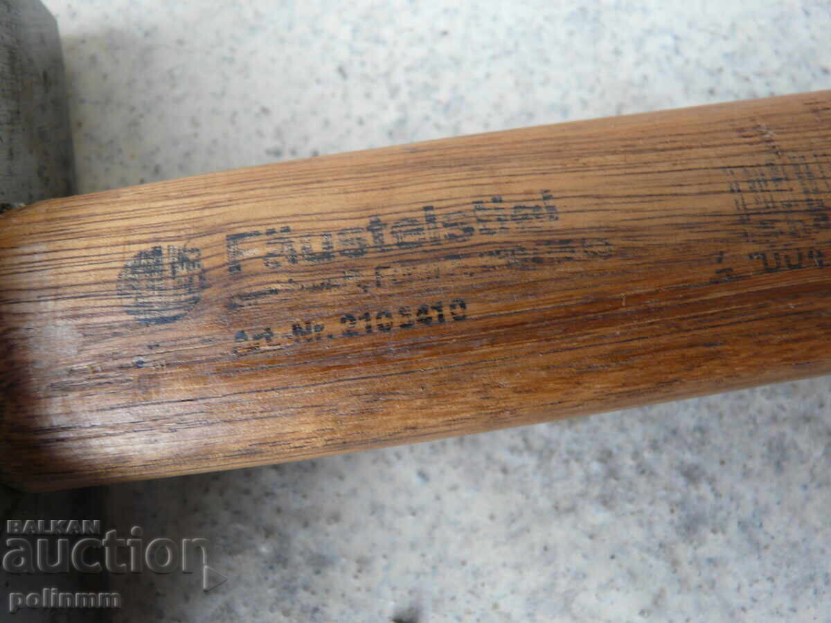 Livrarea Ciocan german vechi - 323