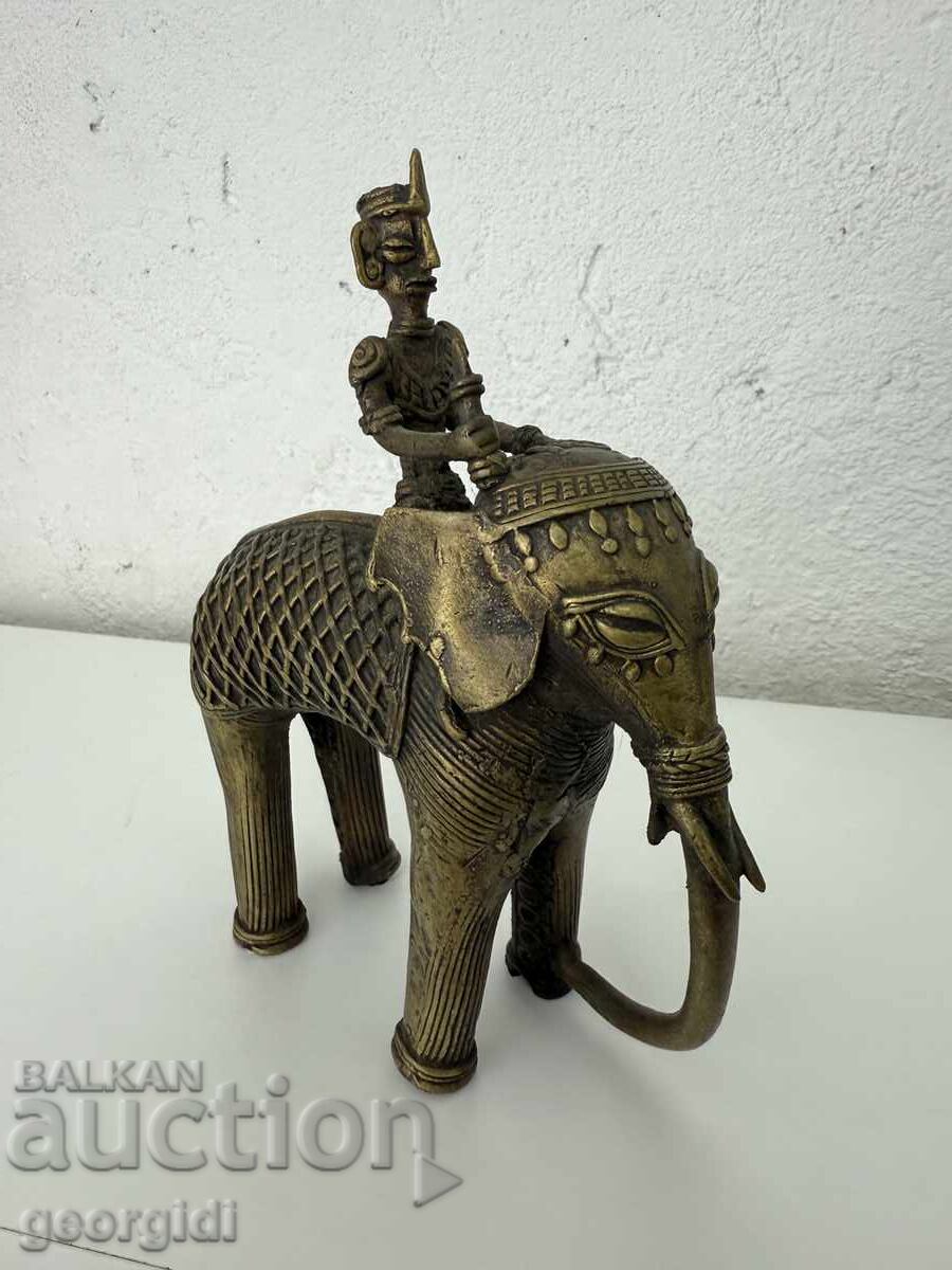 Old Indian figure of an elephant driver with an elephant. No. 7583 with price 230.00 BGN | € 117.60