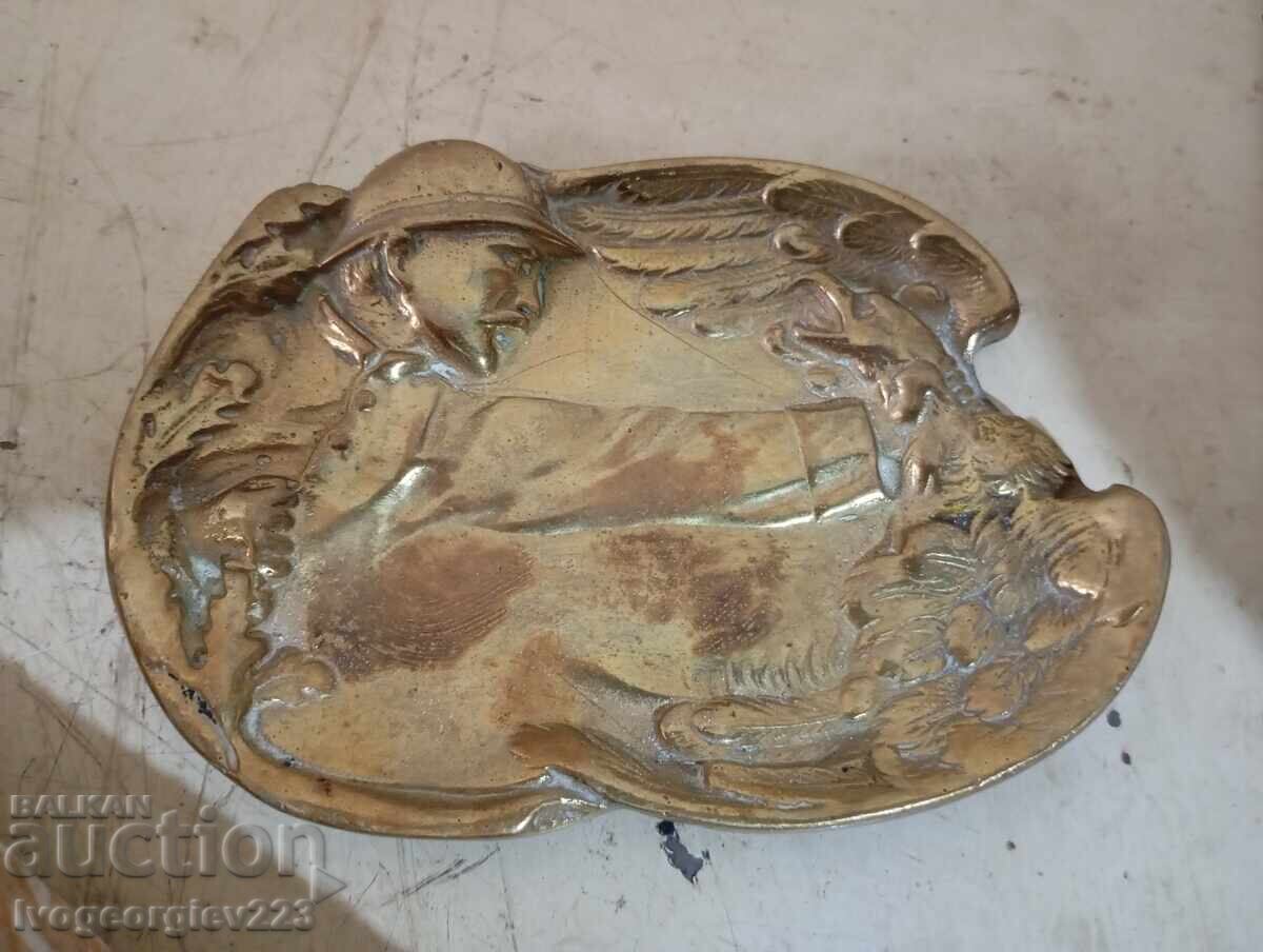 A brass bowl A brass bowl