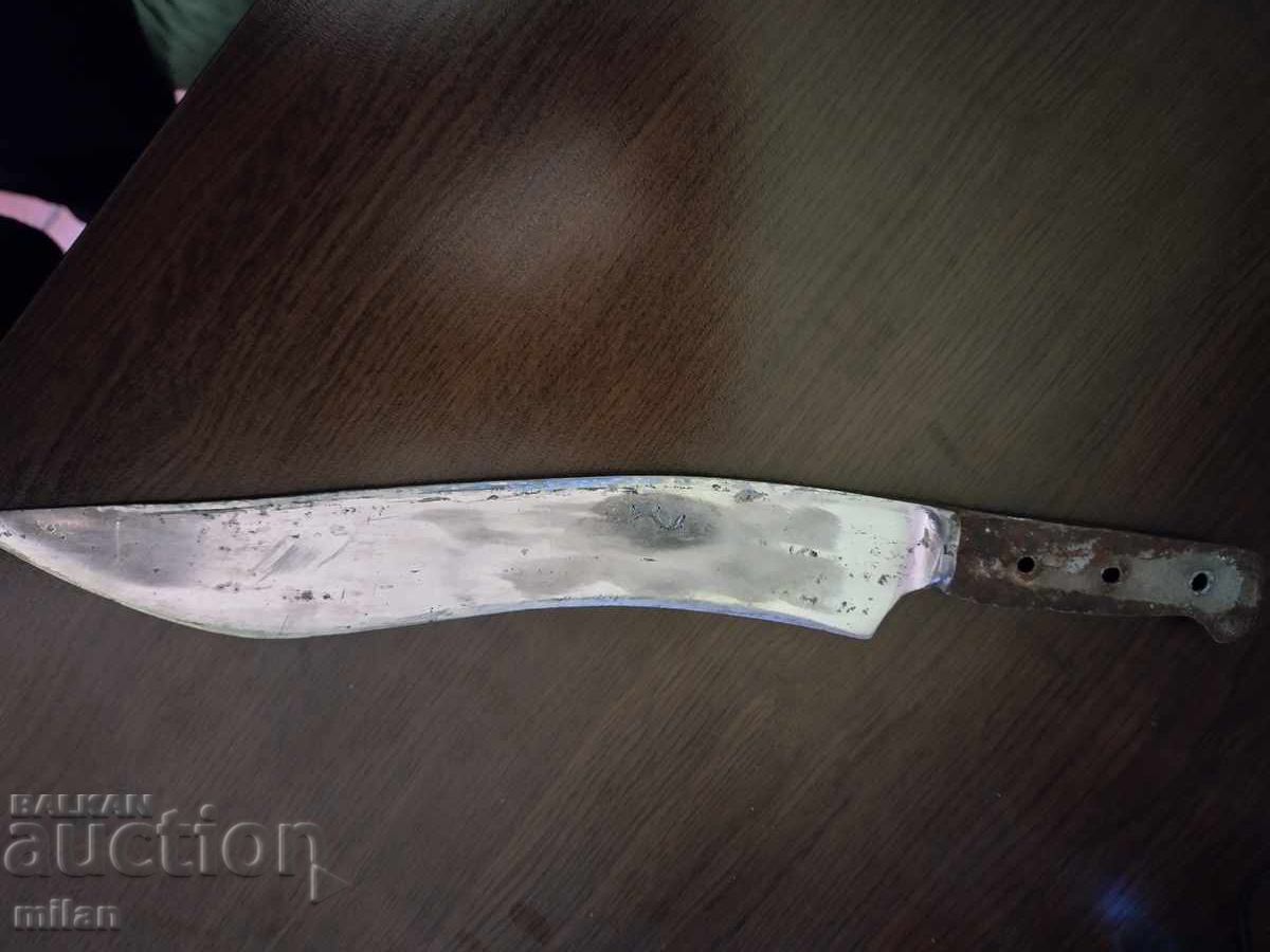 Smilyanski Knife Karakulak with price 250.00 BGN | € 127.82 Smilyanski Knife Karakulak with price 250.00 BGN | € 127.82