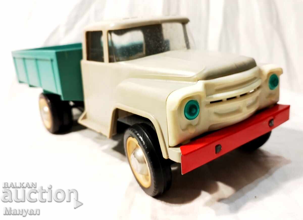 Auction Large model of GAZ-53, Russia - 1984 Auction Large model of GAZ-53, Russia - 1984