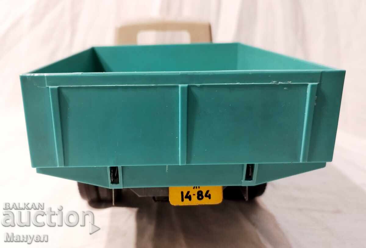 Large model of GAZ-53, Russia - 1984 - 5 Large model of GAZ-53, Russia - 1984 - 5