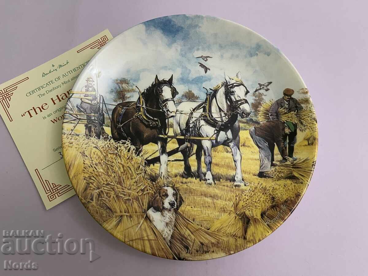 Auction Wedgwood Plate for Collection Auction Wedgwood Plate for Collection