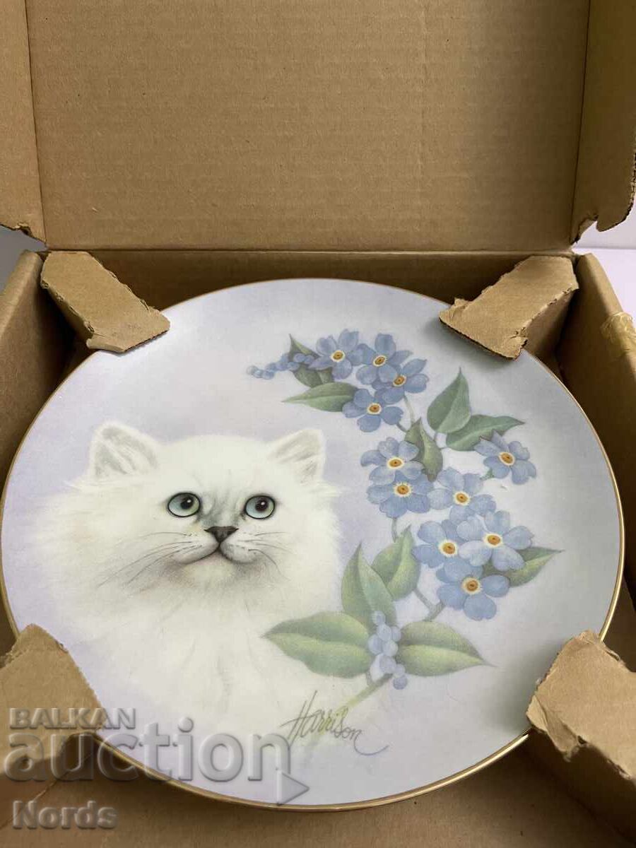 Hamilton Collection Чиния за колекция с цена 9.50 лв. | € 4.86 Hamilton Collection Чиния за колекция с цена 9.50 лв. | € 4.86