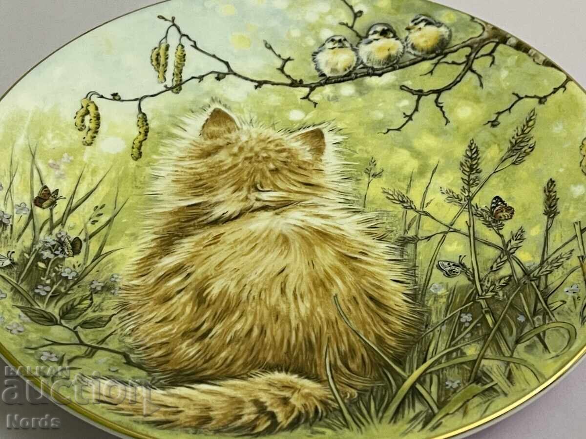 Delivery of Royal Worcester Plate for Collection Delivery of Royal Worcester Plate for Collection