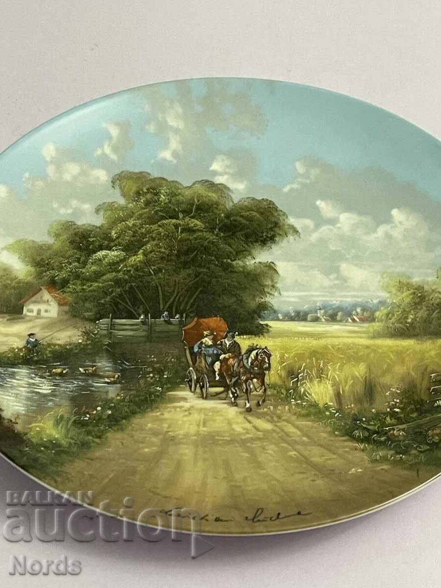 Доставка на Christian Luckel Чиния за колекция със сертификат