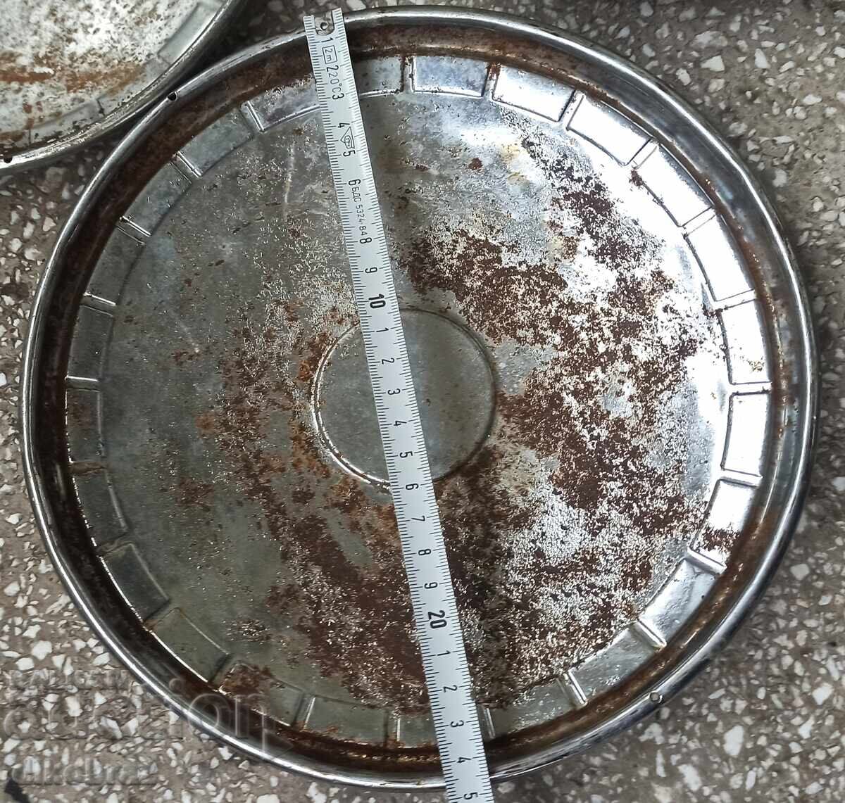 For Zhiguli VAZ LADA 3 caps for rims - 5 €uro for the three - 5