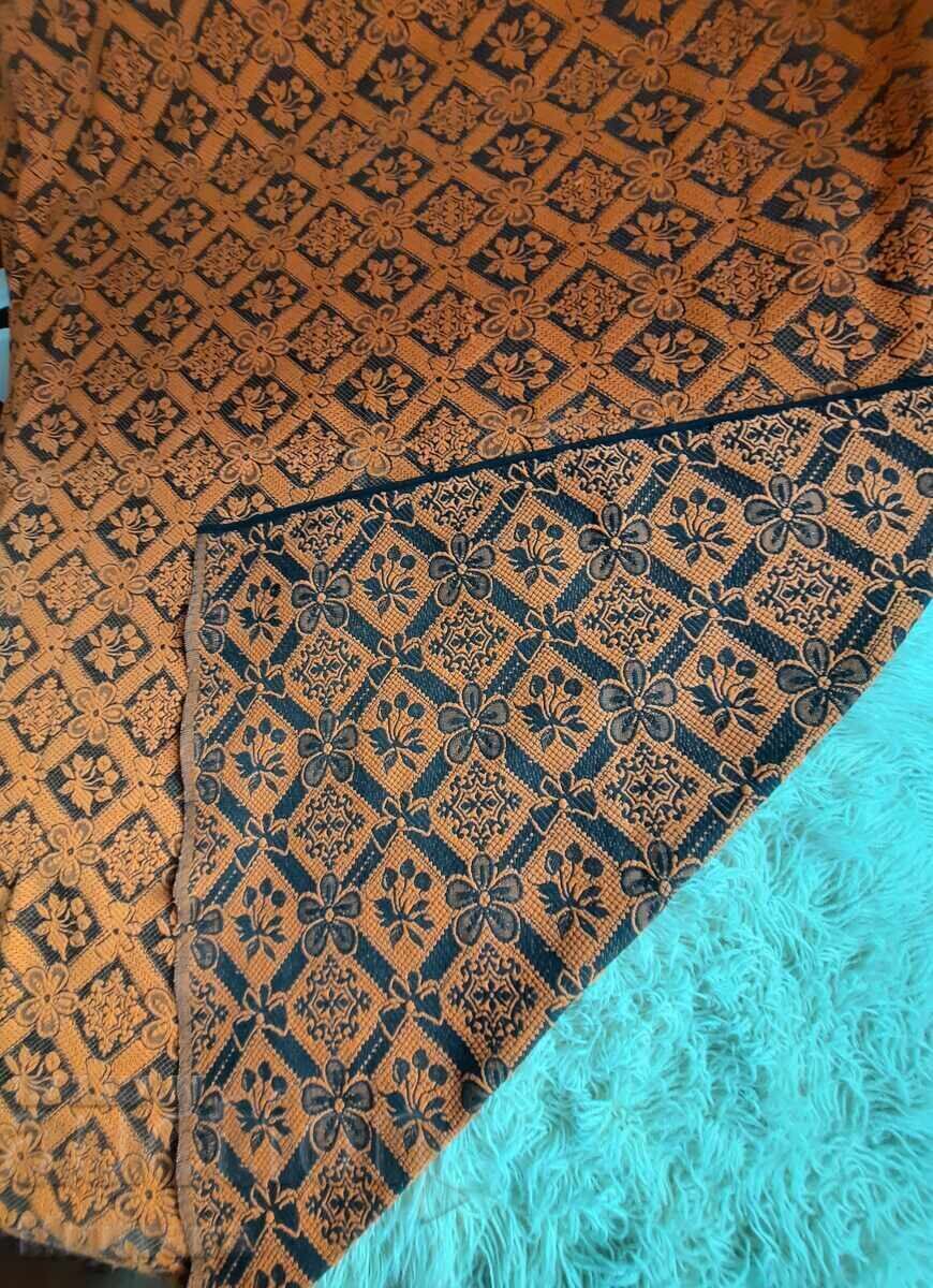 Auction  Cotton bedspread, machine woven, 100% cotton