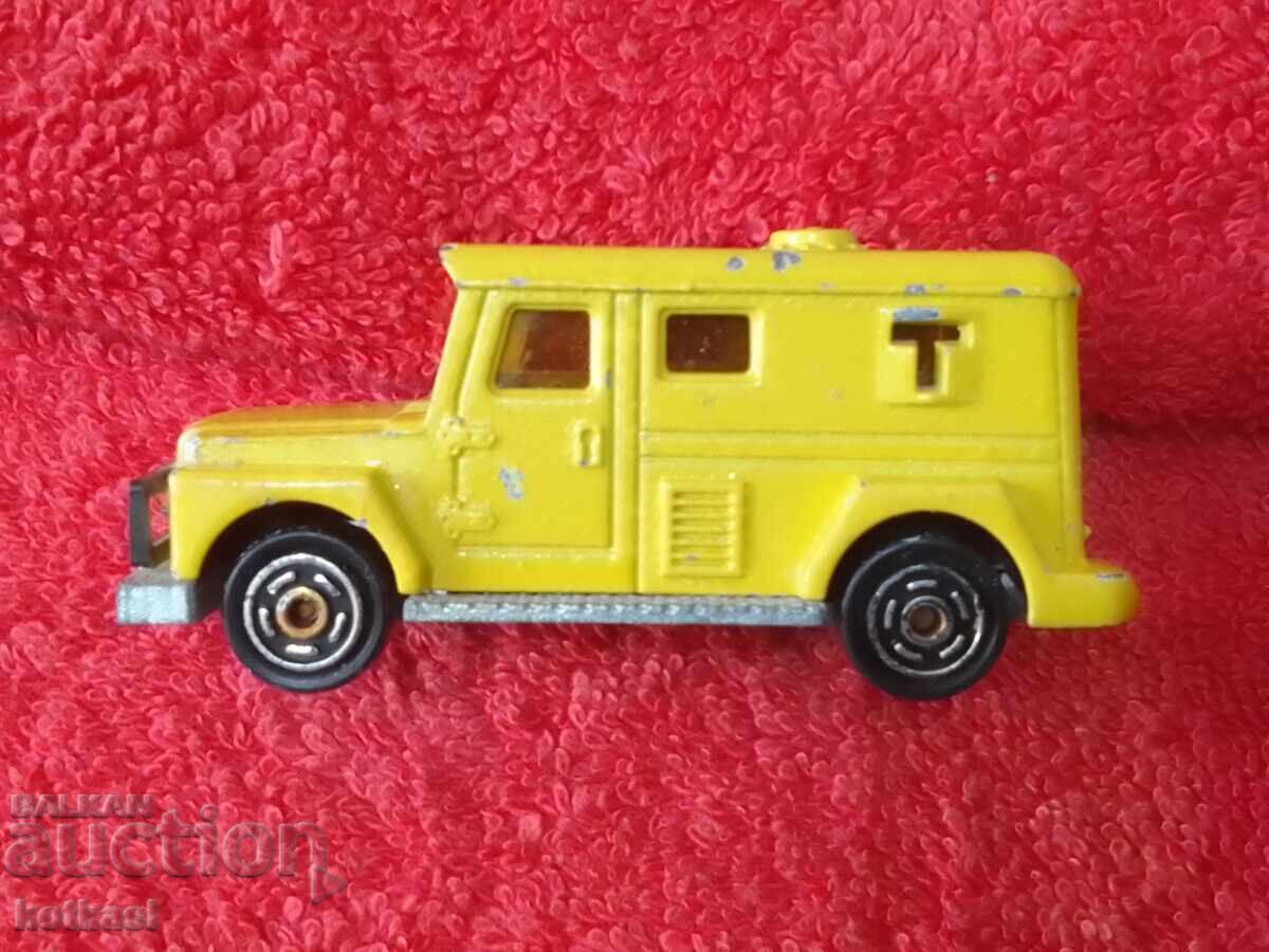 Old metal car France Bank 1/57 Majorette