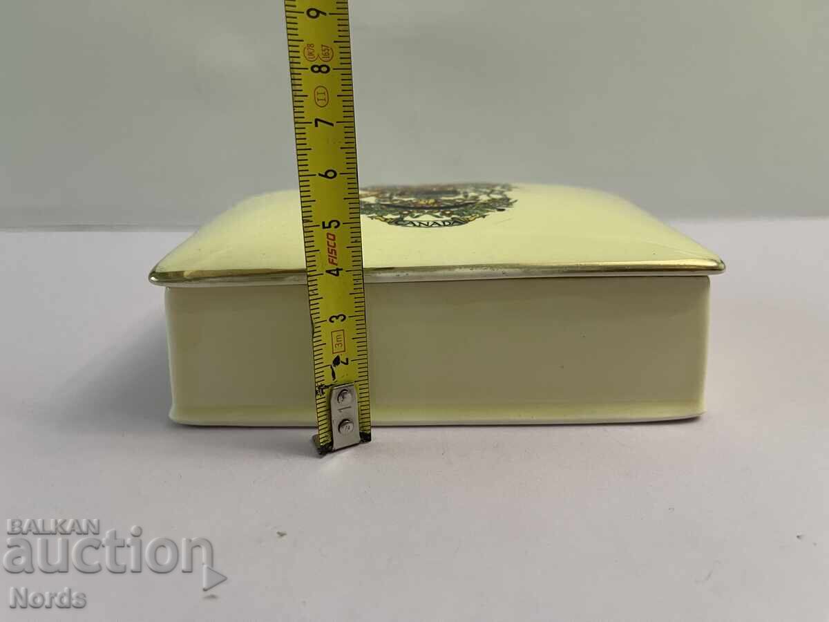 Royal Winton Порцеланова кутийка - 5 Royal Winton Порцеланова кутийка - 5