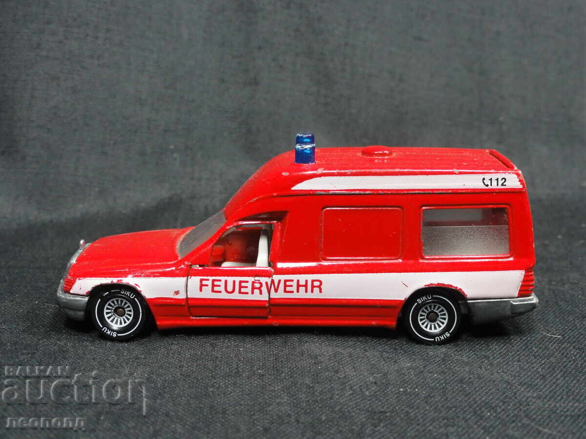 OLD RETRO METAL CAR SIKU GERMANY MERCEDES AMBULANCE with price 20.00 BGN | € 10.23 OLD RETRO METAL CAR SIKU GERMANY MERCEDES AMBULANCE with price 20.00 BGN | € 10.23