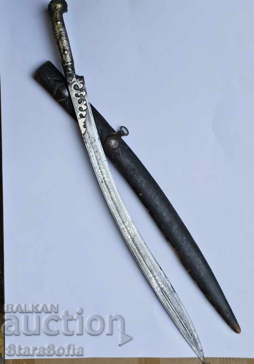 Balkan Yataghan 19th Century Balkan Yataghan 19th Century