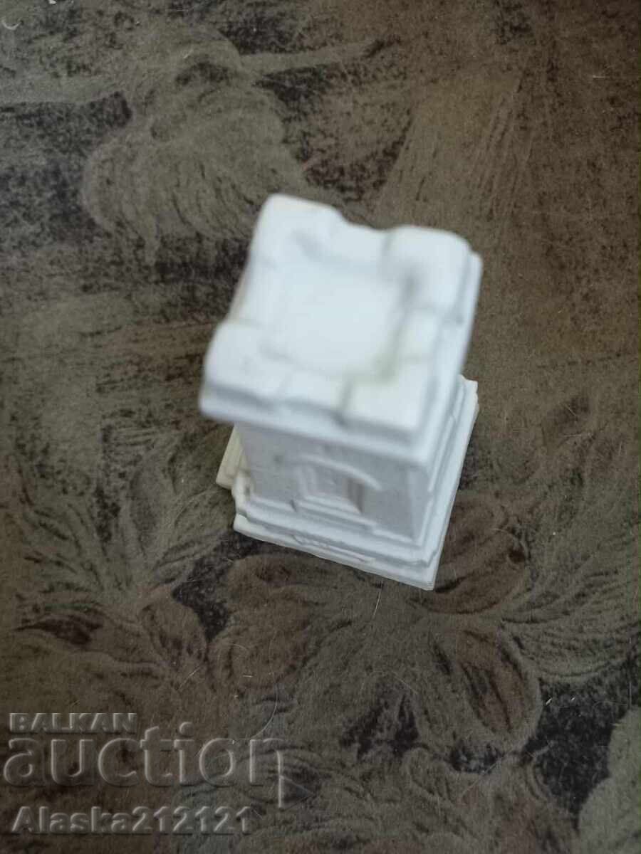 Αγαλματίδιο, φιγούρα Σίπκα με τιμή 5.50 BGN | € 2.81 Αγαλματίδιο, φιγούρα Σίπκα με τιμή 5.50 BGN | € 2.81