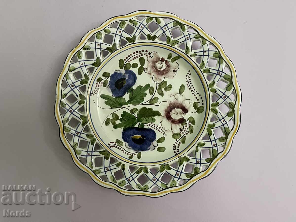 Beautiful Portuguese plate with price 7.60 BGN | € 3.89