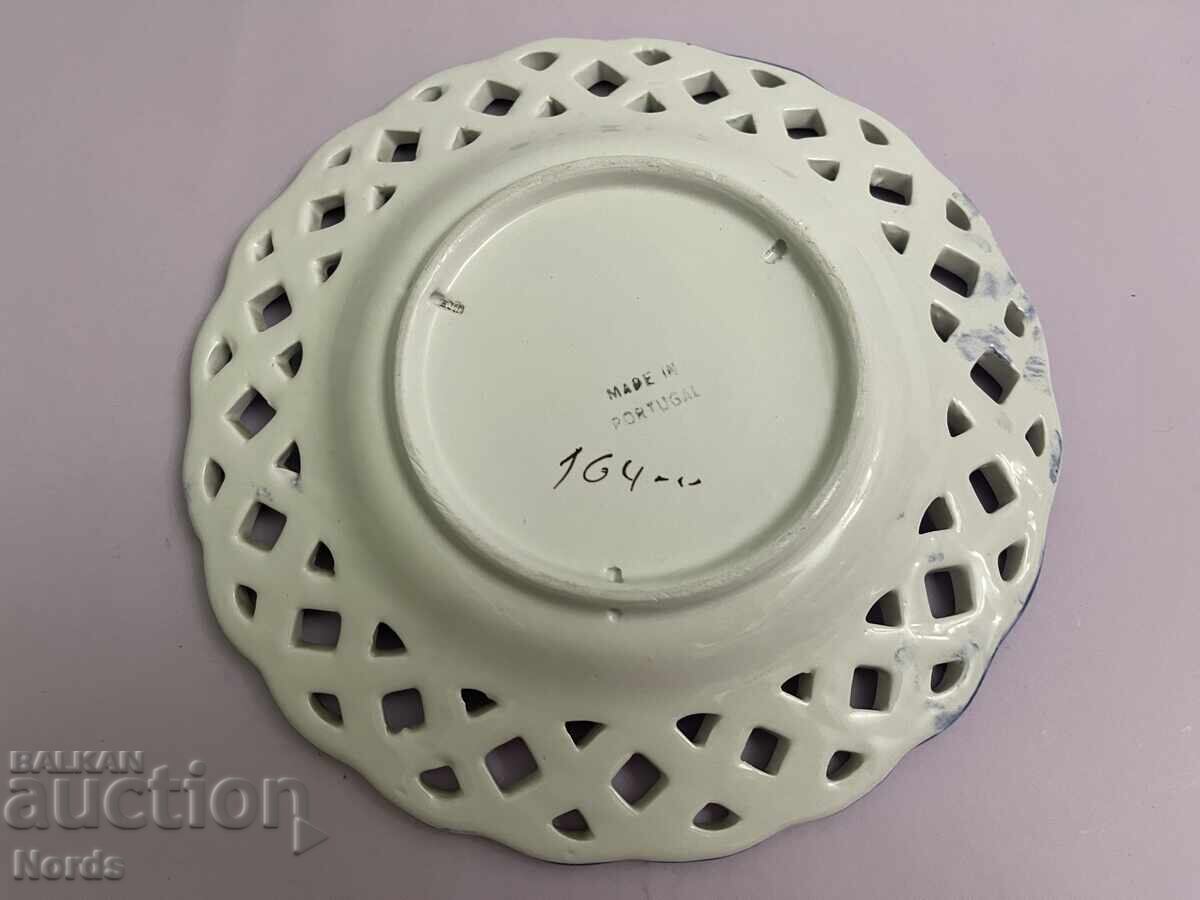 Delivery of Beautiful Portuguese plate