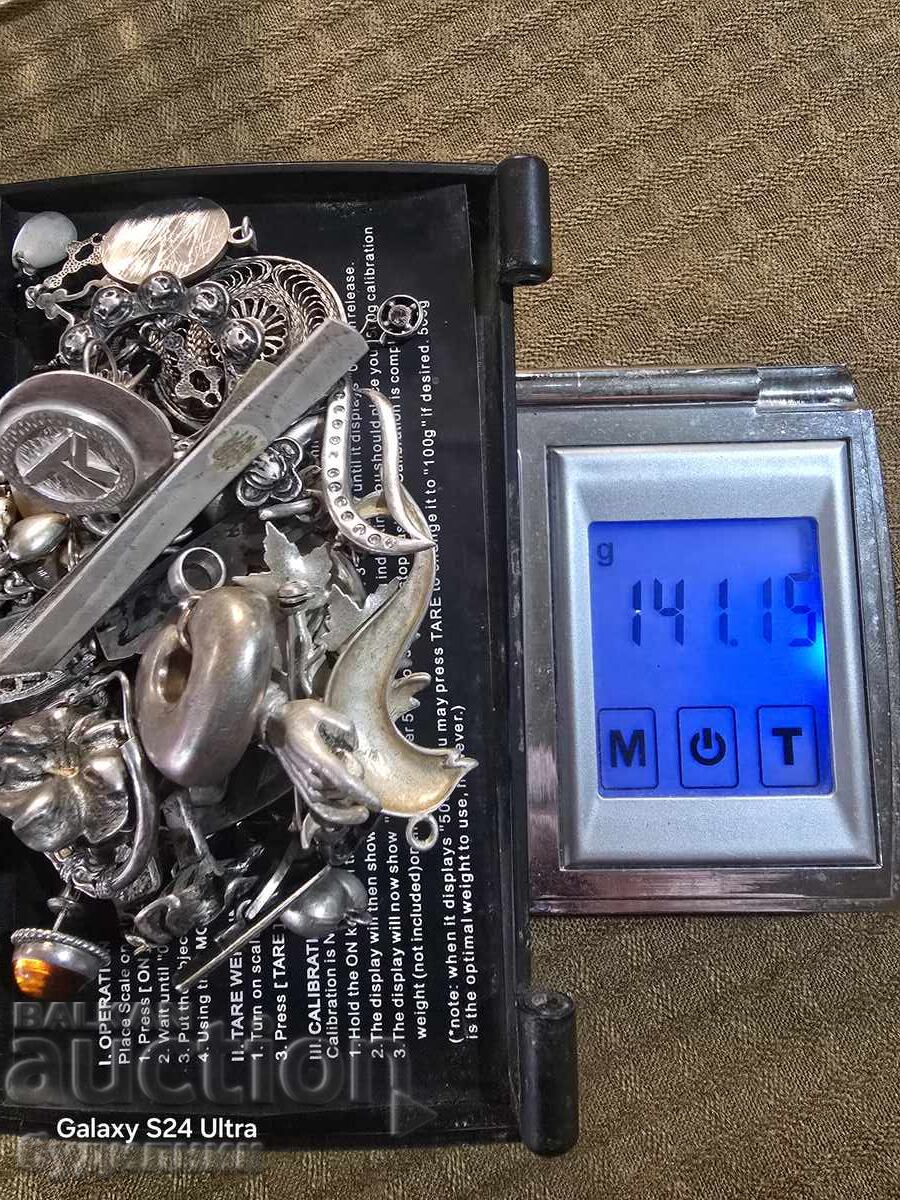 Bijuterii din argint. 141.15 Grame. BZȚ