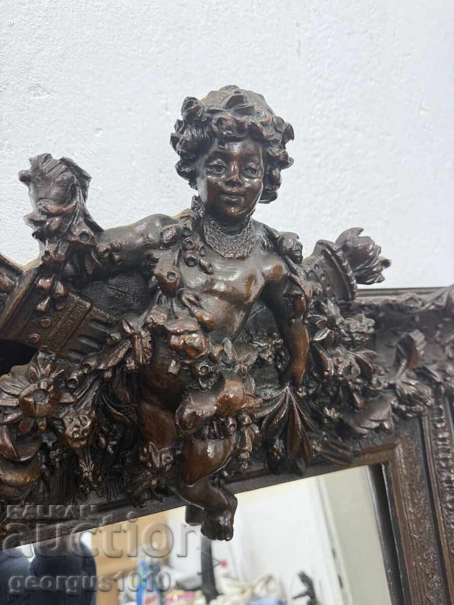 Delivery of Beautifully ornamented wall mirror №7588