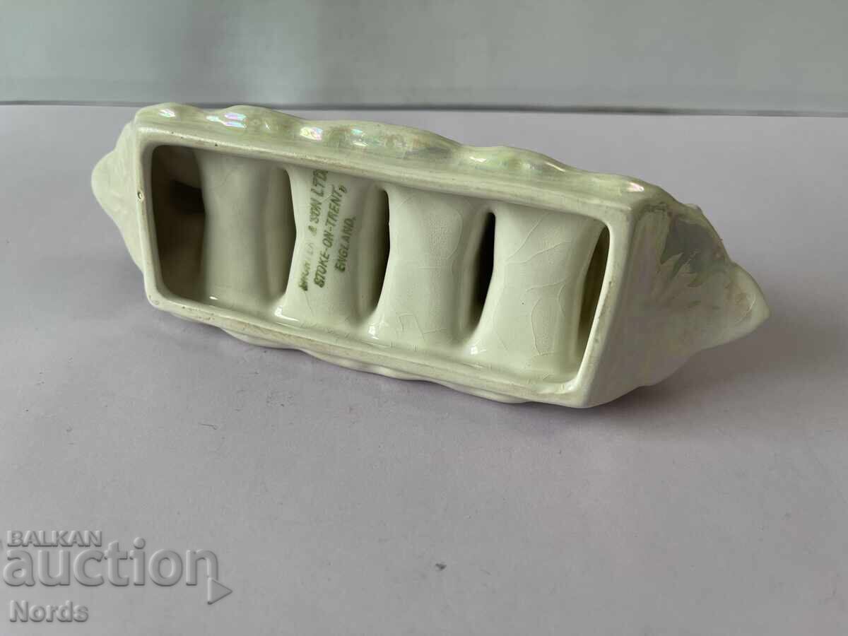 Доставка на Порцеланова поставка за препечени филийки Доставка на Порцеланова поставка за препечени филийки