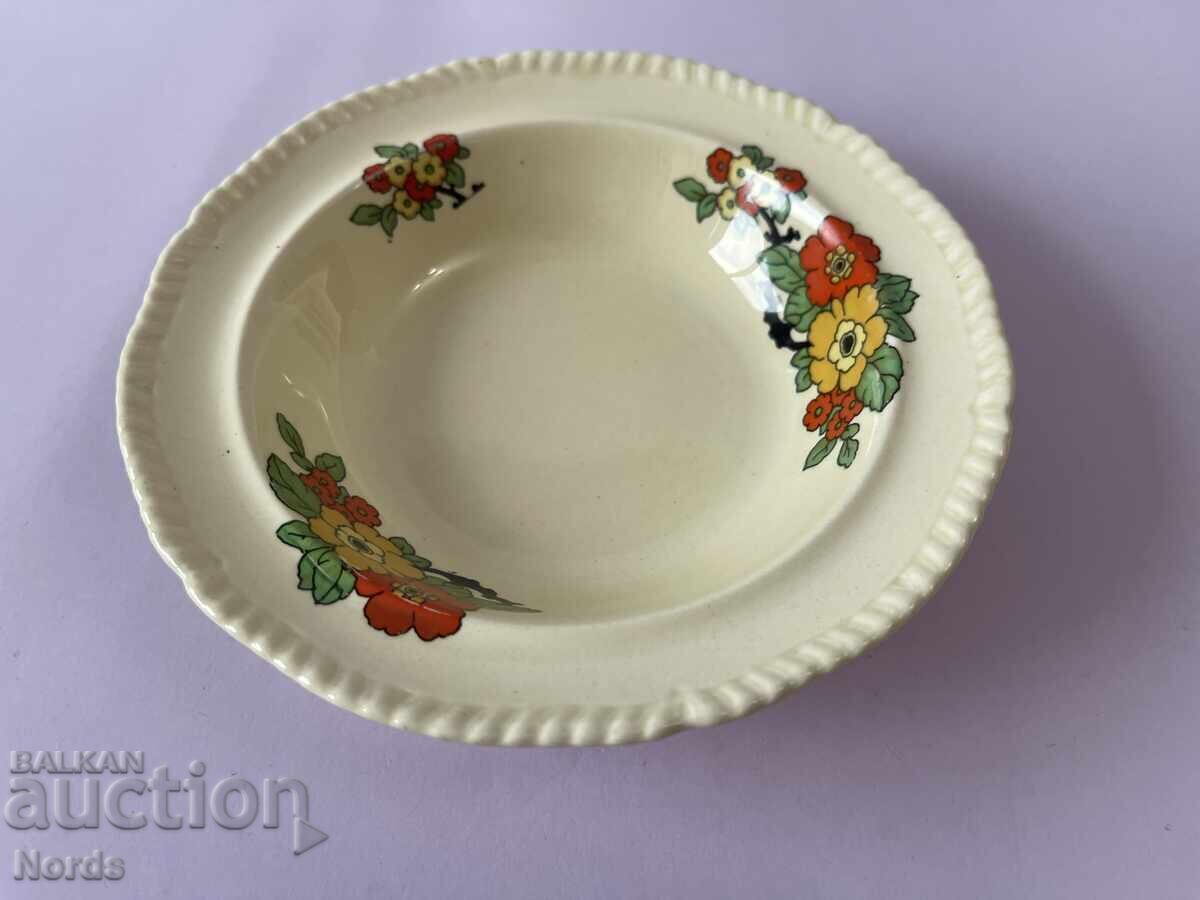 Vintage porcelain bowl Vintage porcelain bowl