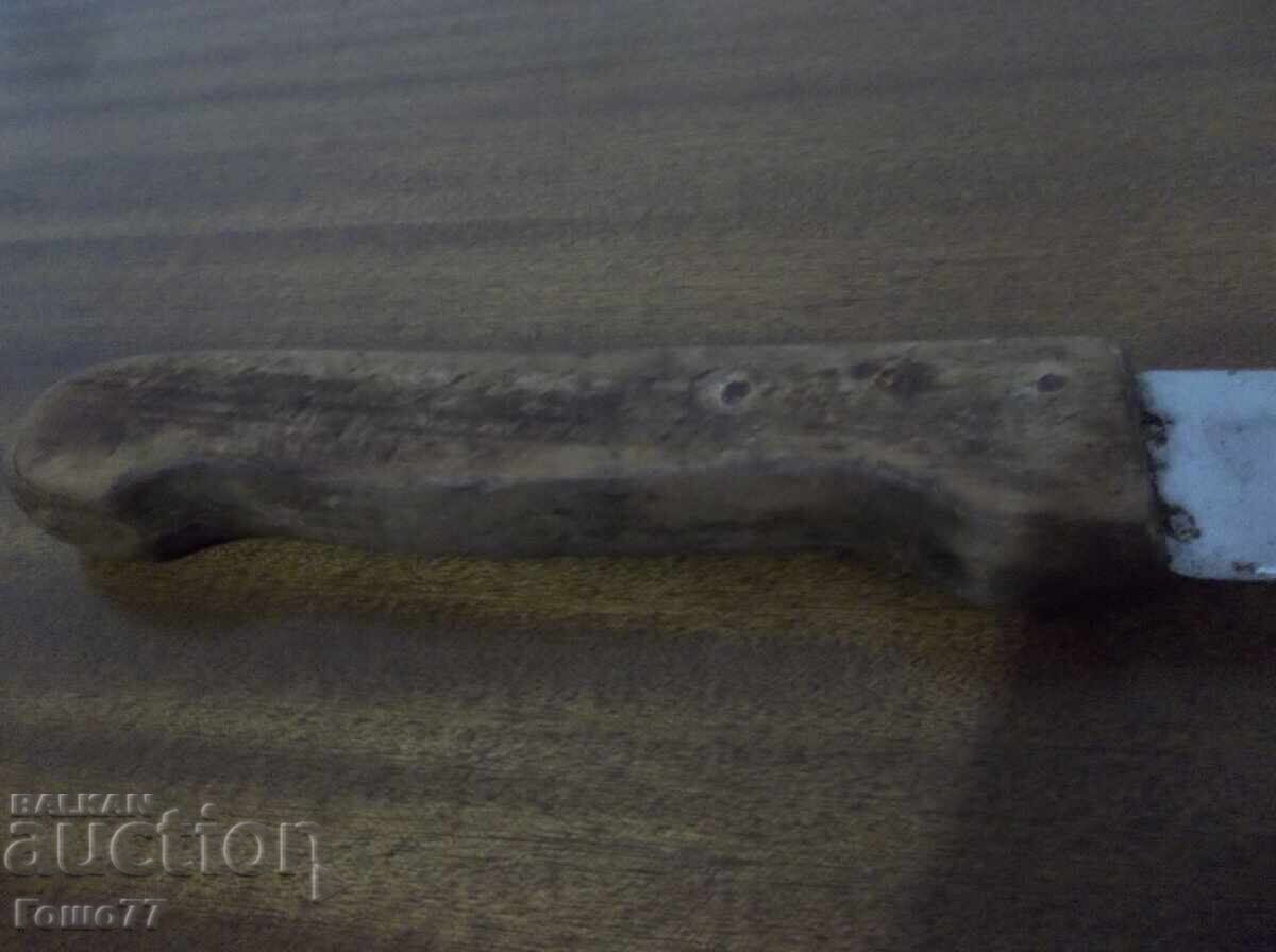 Auction Knife Auction Knife