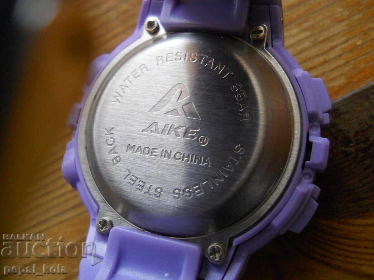 Παράδοση Ψηφιακό ρολόι quartz "Aike AK-1875" (καινούργιο)