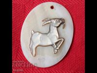 Камея,  седеф.