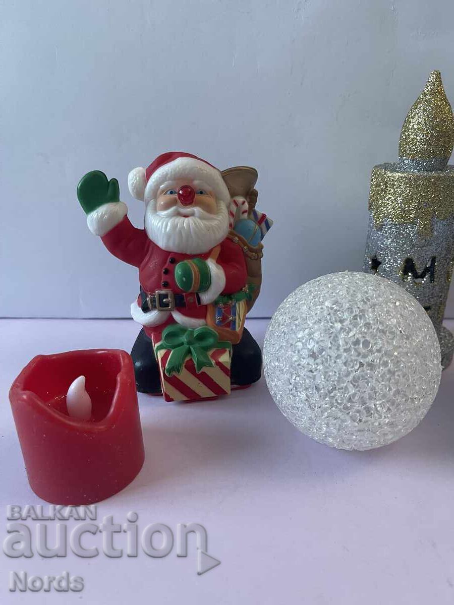 Delivery of Christmas decoration Delivery of Christmas decoration