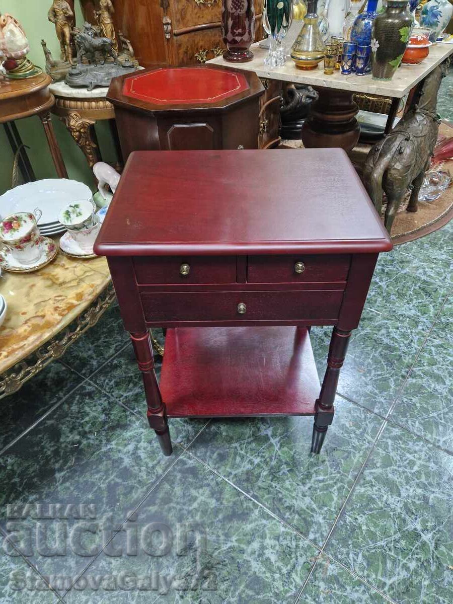 Beautiful antique English wooden console table