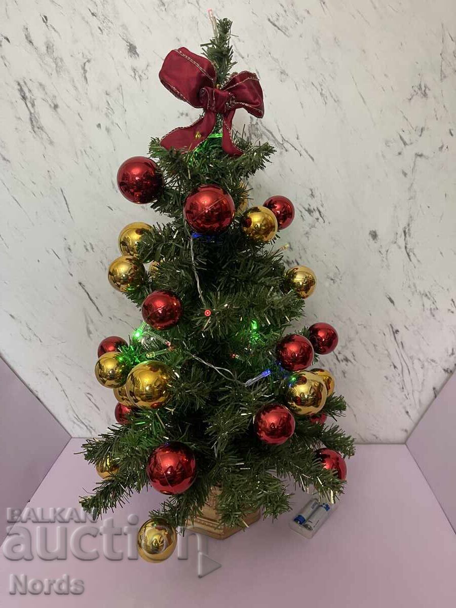 Доставка на Коледна елха Доставка на Коледна елха