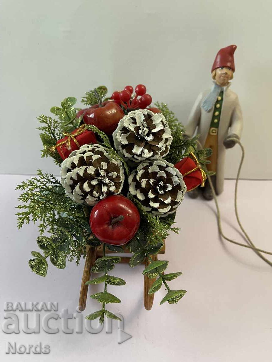 Christmas figurine - 7 Christmas figurine - 7