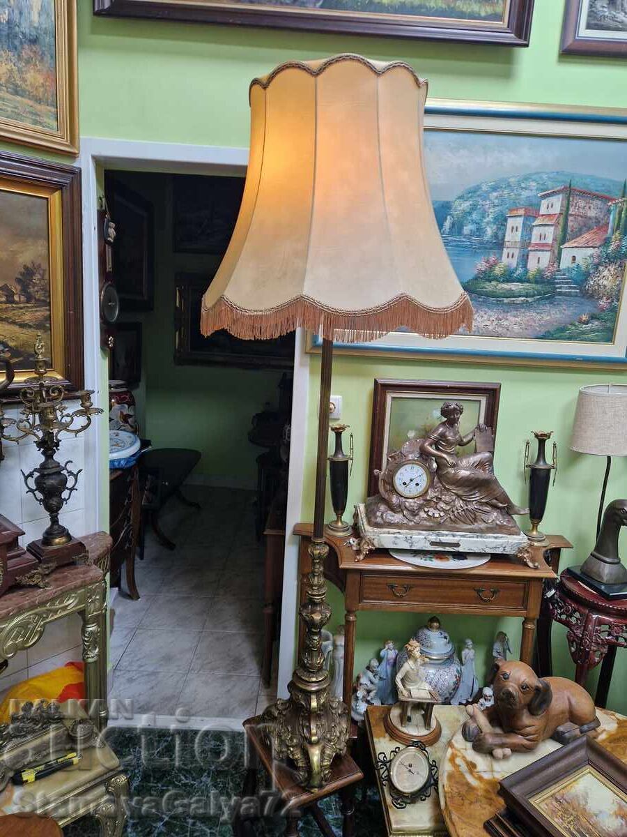 Страхотна антикварна френска бронзова подова лампа