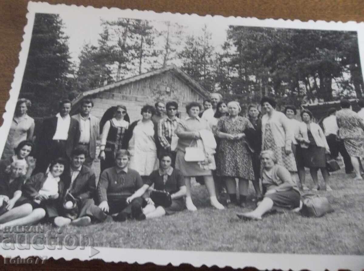 Φωτογραφίες με τιμή 5.00 BGN | € 2.56