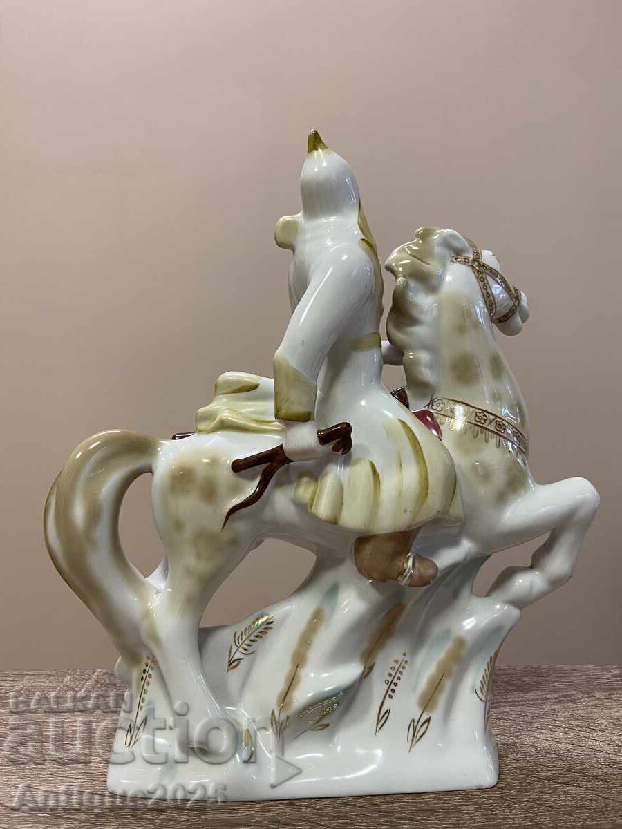 Figurină de porțelan vintage din URSS „Bușonnic pe cal” cu preț € 130.00 | 254.26 BGN