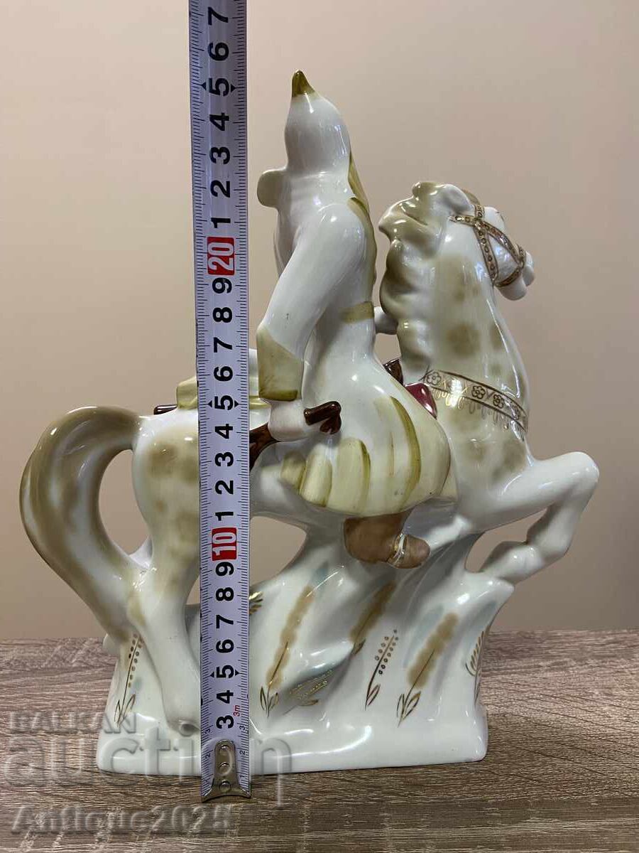 Аукцион Винтидж порцеланова фигурка от СССР „Будьоновец на кон“