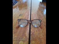 Vechi ochelari de prescripție