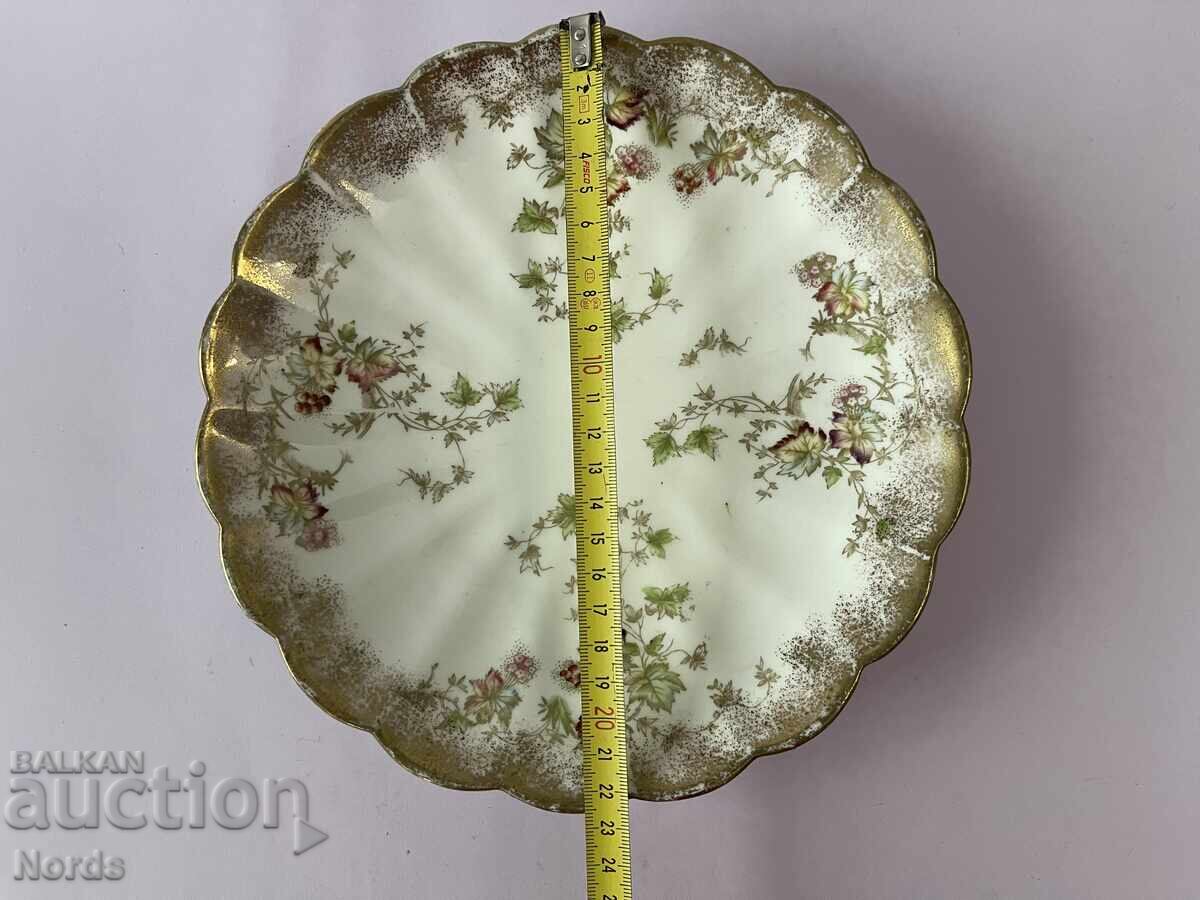 Vintage beautiful porcelain plate - 6 Vintage beautiful porcelain plate - 6