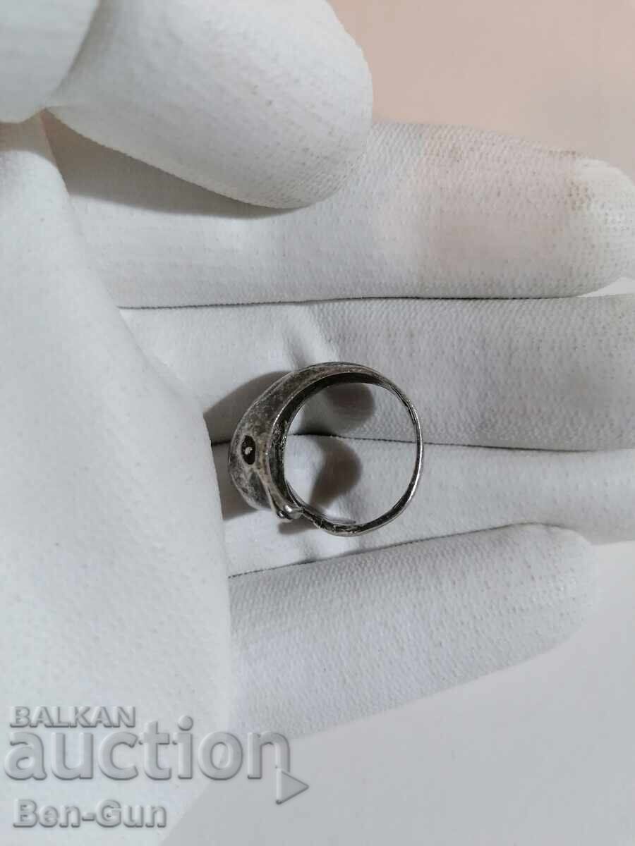 Inel de argint cu preț 30.00 BGN | € 15.34