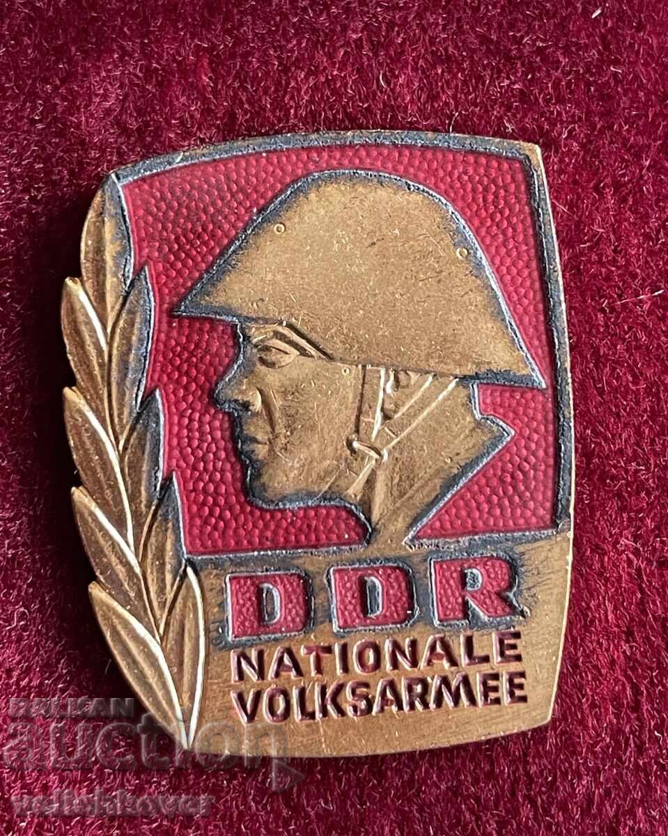 42081 GDR Ανατολική Γερμανία βραβευμένο σήμα Εθνικού Στρατού ΓΔΡ με τιμή 15.00 BGN | € 7.67