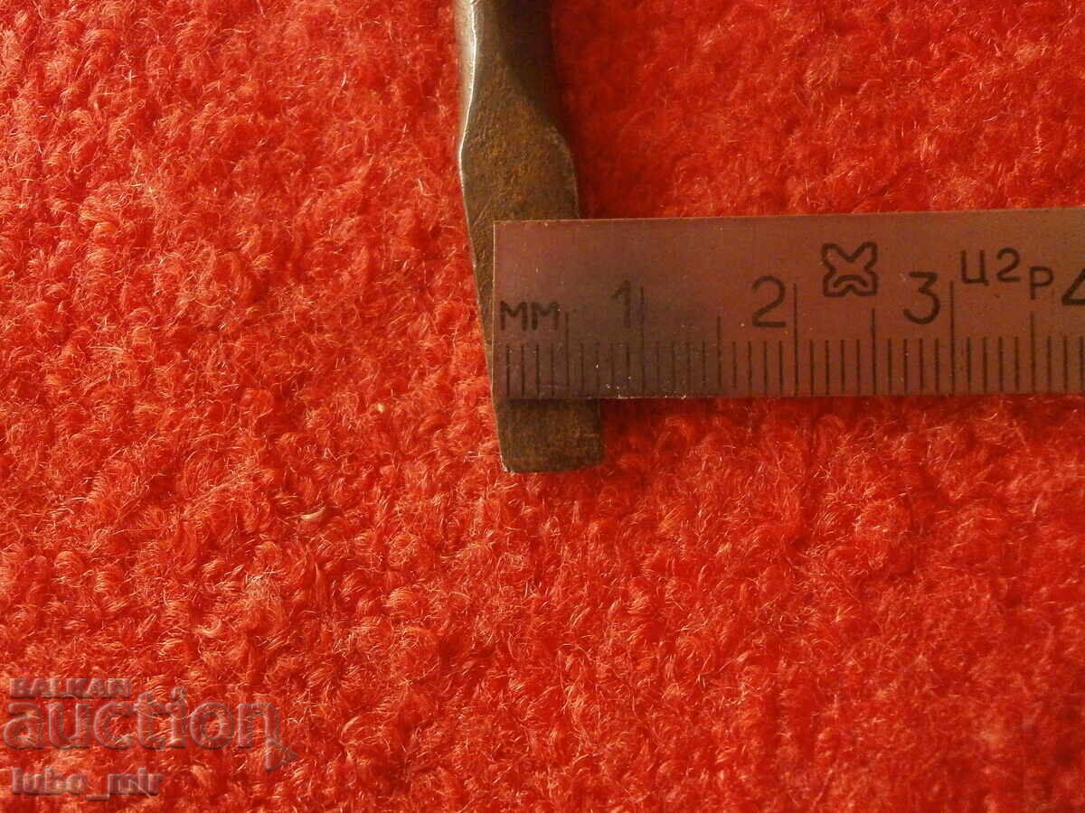 Delivery of OLD SCREWDRIVER FROM MOTOR - IZ