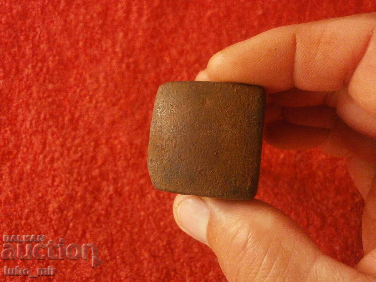 O NICOLĂ VECHE DE tunS cu preț € 3.50 | 6.85 BGN