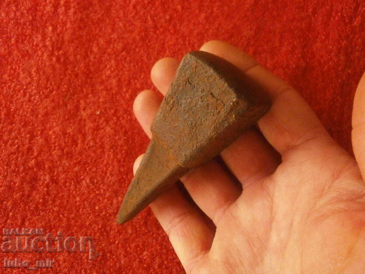 O NICOLĂ VECHE DE tunS