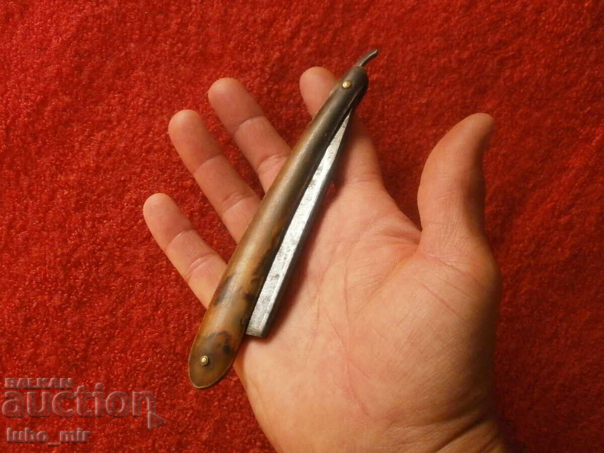 OLD RAZOR - HORN SCALES - 5