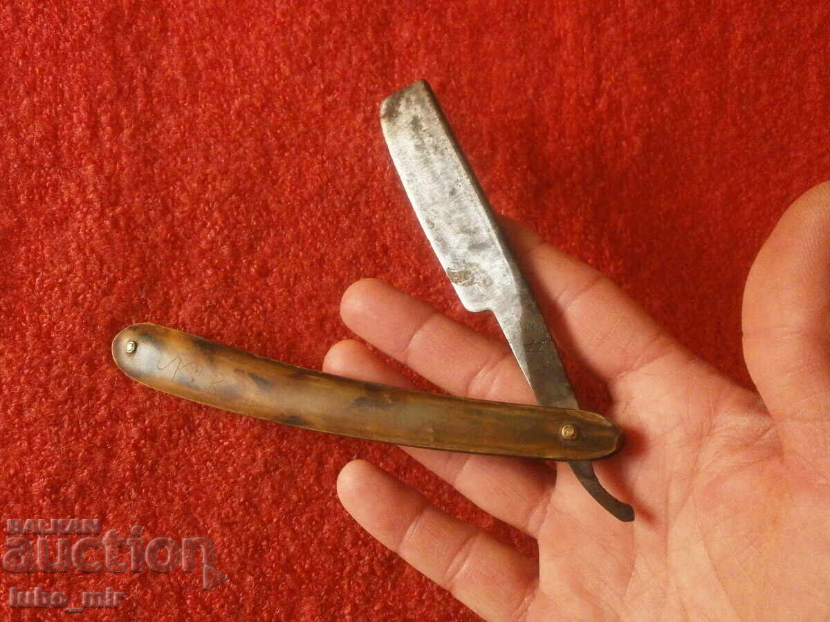 OLD RAZOR - HORN SCALES