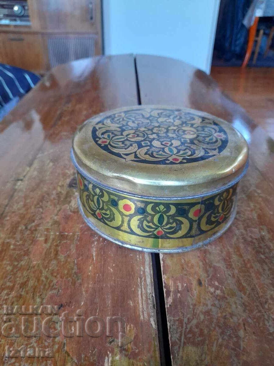 Δημοπρασία Ένα παλιό κουτί ΤΑΧΑΝ ΧΑΛΒΑ